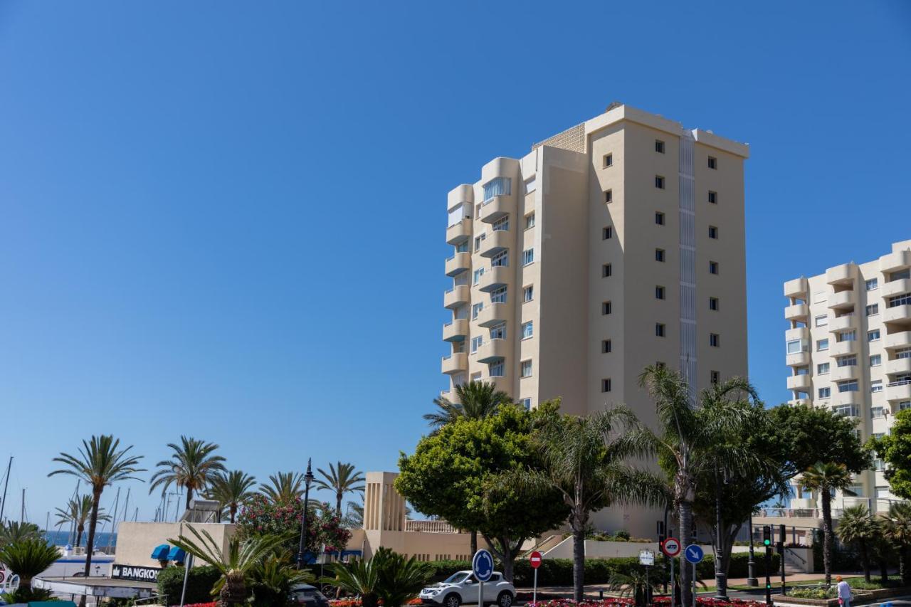 Apartamento Puerto Deportivo Естепона Екстериор снимка